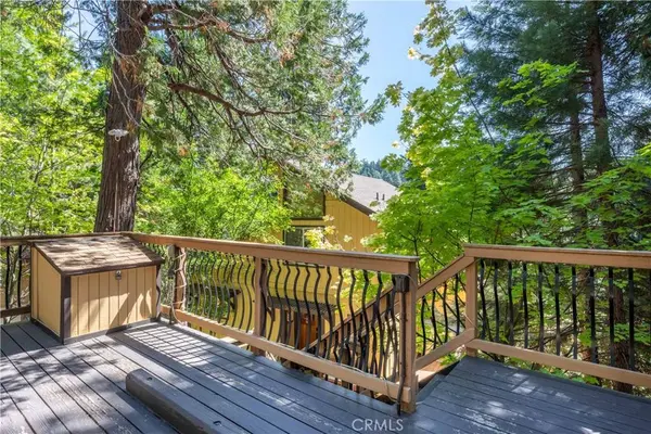 26637 Lake Forest DR, Twin Peaks, CA 92391