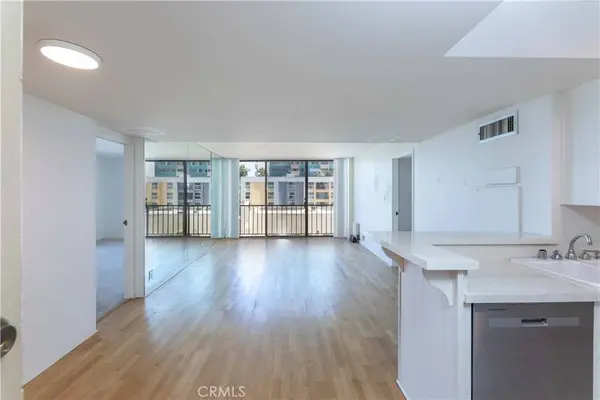 1750 E Ocean #501, Long Beach, CA 90802