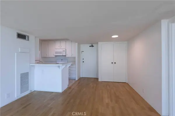 1750 E Ocean #501, Long Beach, CA 90802