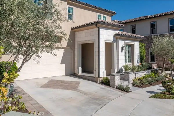1809 Canyon Oaks LN, Lake Forest, CA 92610