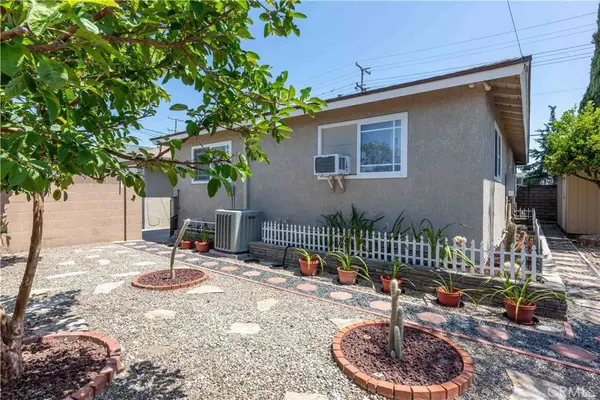 5791 Orange AVE, Cypress, CA 90630