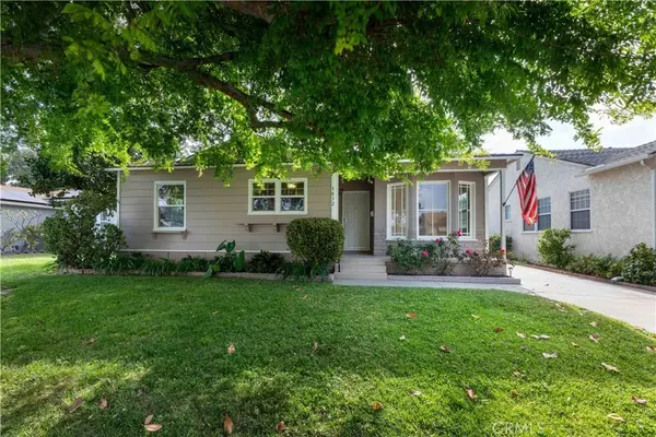 5032 Verdura AVE, Lakewood, CA 90712