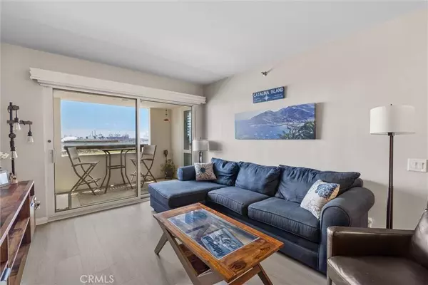 525 E Seaside WAY #905, Long Beach, CA 90802