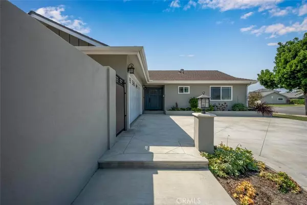 6444 Ward WAY, Buena Park, CA 90620