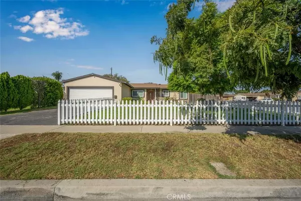 1001 Nicklett AVE, Fullerton, CA 92833