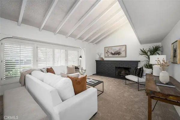 2692 Salmon DR, Rossmoor, CA 90720