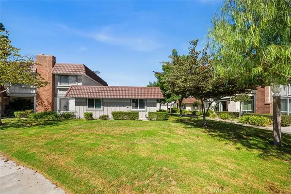 11264 Morgen WAY, Cypress, CA 90630