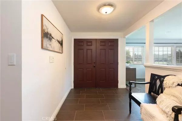 13631 Fielding DR, Tustin, CA 92780