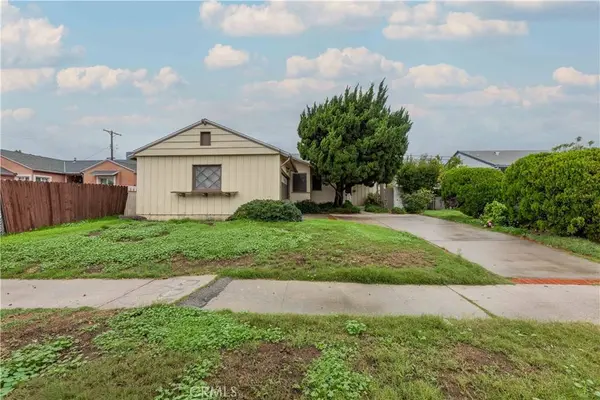 8133 Brimfield, Panorama City, CA 91402