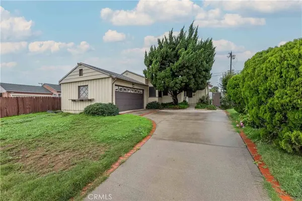 8133 Brimfield, Panorama City, CA 91402