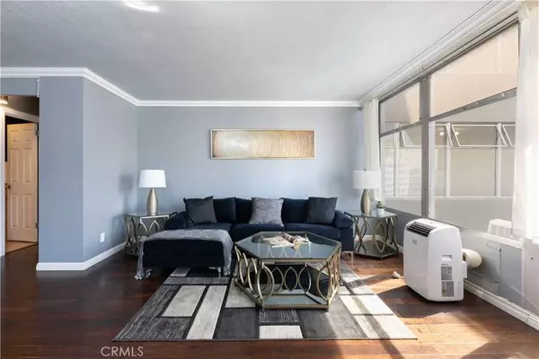 100 Atlantic #902, Long Beach, CA 90802