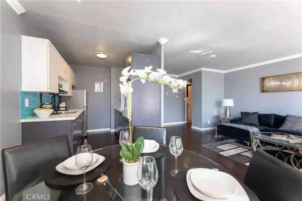 100 Atlantic #902, Long Beach, CA 90802