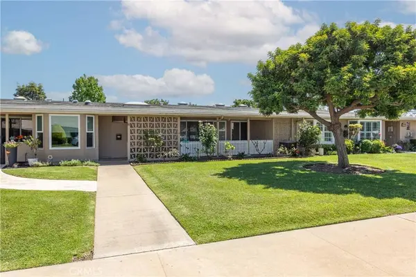 1180 Oakmont Road #51H, Seal Beach, CA 90740