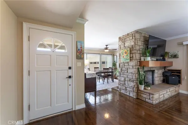 6551 E. Bacarro, Long Beach, CA 90815