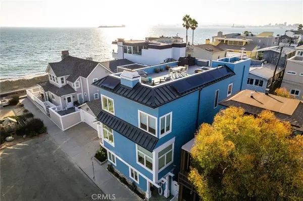 11 67th PL, Long Beach, CA 90803