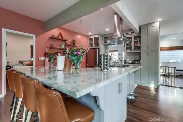 456 Cherry AVE, Long Beach, CA 90802