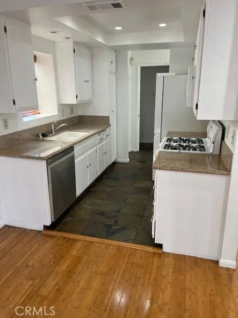 22003 Belshire #9, Hawaiian Gardens, CA 90716