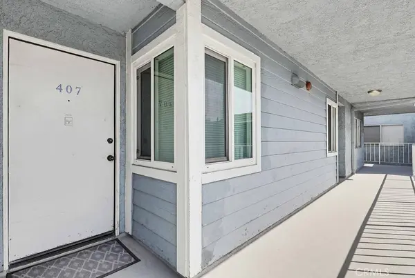 955 E 3rd ST, Long Beach, CA 90802