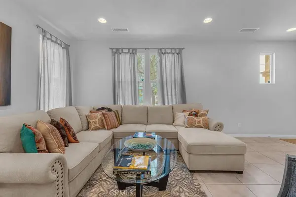 74341 Millennia WAY, Palm Desert, CA 92211