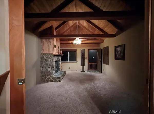 326 Holmes, Sugarloaf, CA 92386