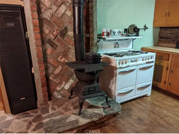 326 Holmes, Sugarloaf, CA 92386