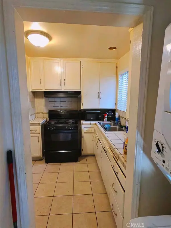 2310 W Compton, Compton, CA 90220