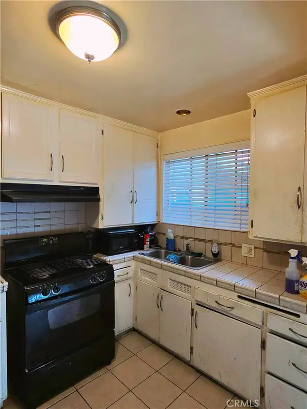 2310 W Compton, Compton, CA 90220