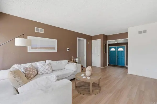 6602 Crawford ST, San Diego, CA 92120