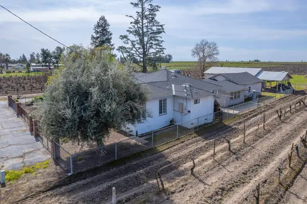 3289 N Monroe AVE, Fresno, CA 93723