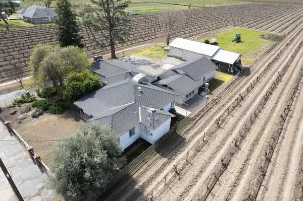 3289 N Monroe AVE, Fresno, CA 93723