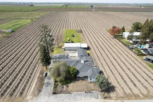 3289 N Monroe AVE, Fresno, CA 93723