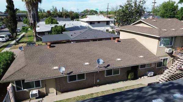 426 N Poplar, Fresno, CA 93701