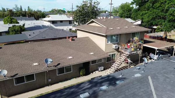 426 N Poplar, Fresno, CA 93701