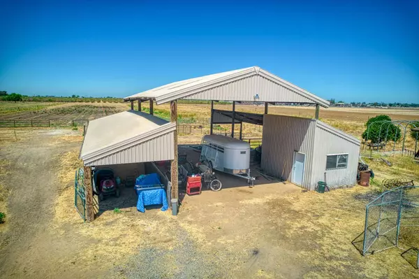 3377 N Bryan AVE, Fresno, CA 93723