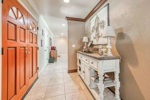 3317 E Palo Alto AVE, Fresno, CA 93710