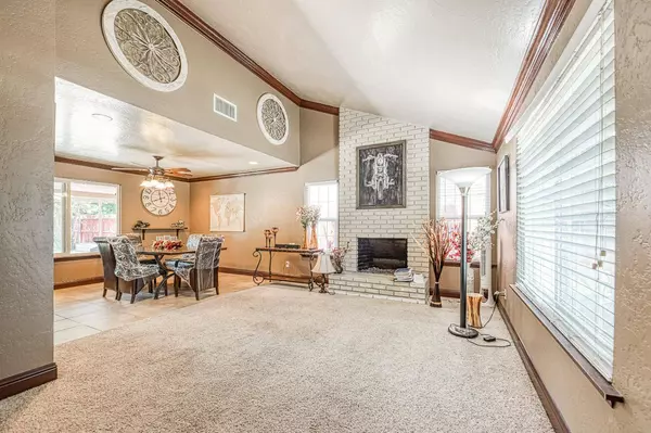 3317 E Palo Alto AVE, Fresno, CA 93710