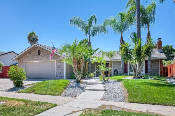 3317 E Palo Alto AVE, Fresno, CA 93710