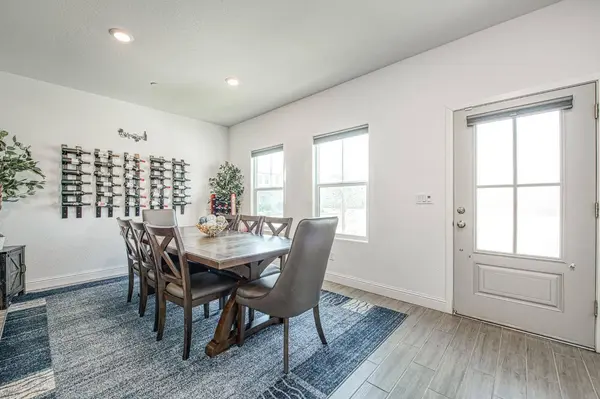 1817 N Phillip AVE, Clovis, CA 93619