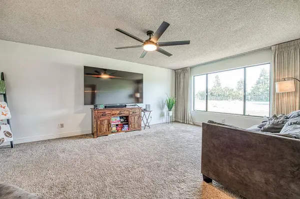 3377 N Bryan, Fresno, OR 97723