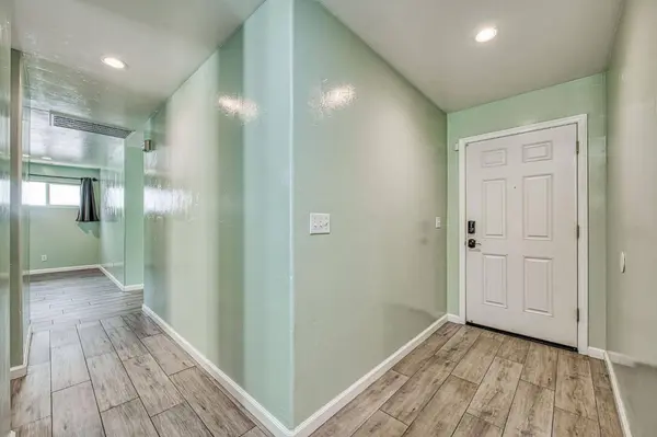 3673 N Denali AVE, Fresno, CA 93727