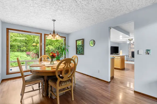 6516 NE 68th St, Vancouver, WA 98661-1537