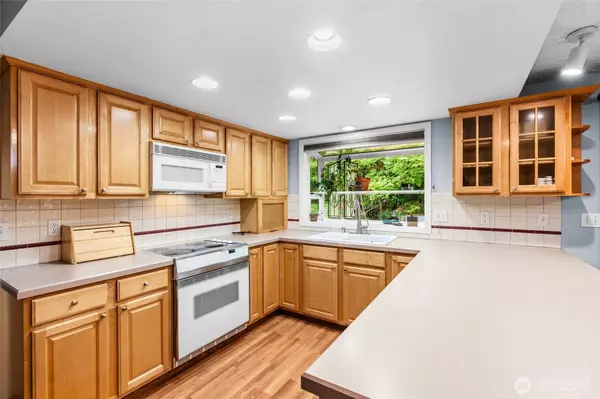 6516 NE 68th ST, Vancouver, WA 98661