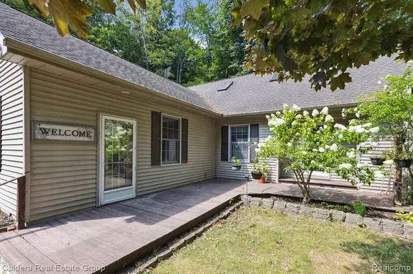 634 W Maple Ridge Road, Twining Vlg, MI 48766