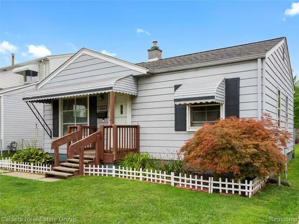 23304 Willard Avenue, Warren, MI 48089