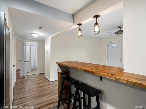 26745 Brush Street, Madison Heights, MI 48071