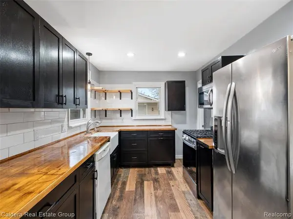 26745 Brush Street, Madison Heights, MI 48071