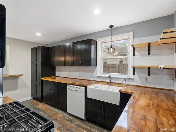 26745 Brush Street, Madison Heights, MI 48071