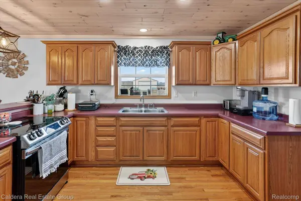 1137 Crawford RD, Turner Township, MI 48765