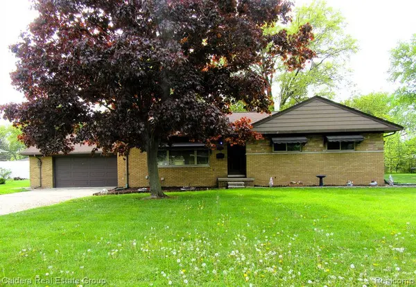 31531 ELODIE Drive, Fraser, MI 48026