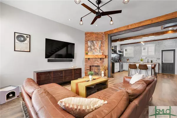 1406 Jefferson ST, Savannah, GA 31401